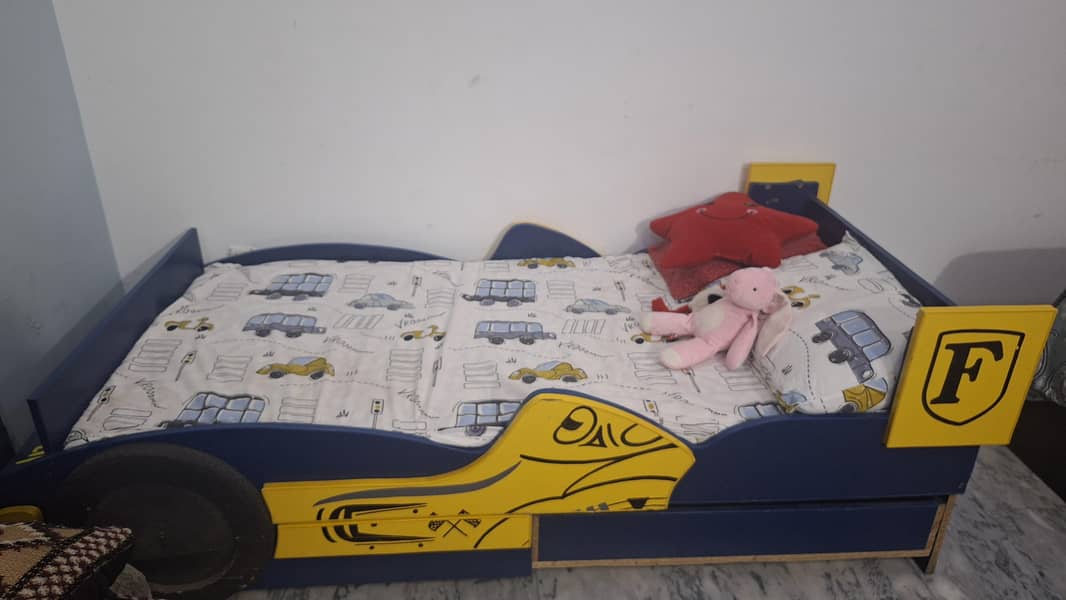 car shape bed 0