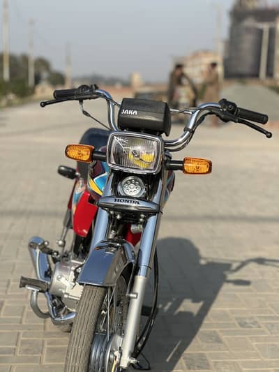 Bike Bilkul Safe ha Koi kam ni hona wala ni ha 10 10 ha 03193780103
