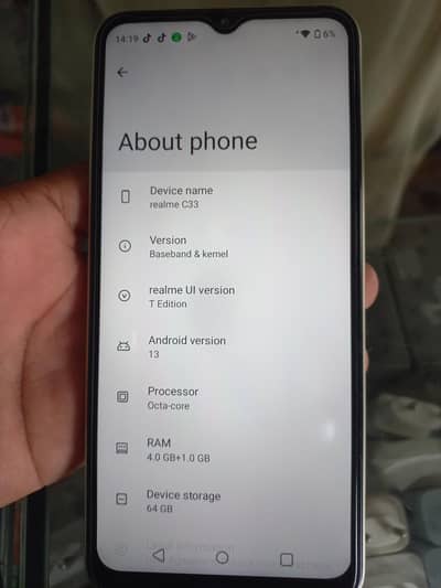 Realme C33