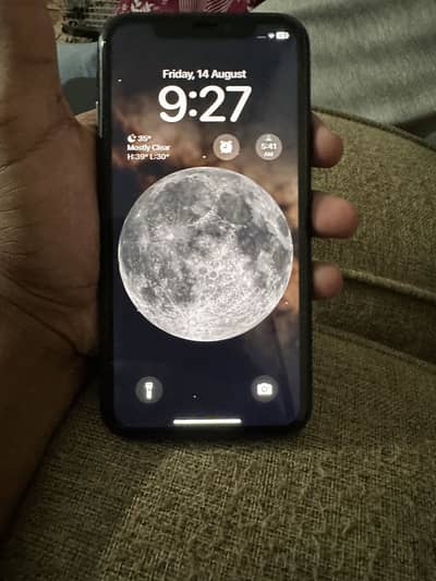 Apple iPhone XR