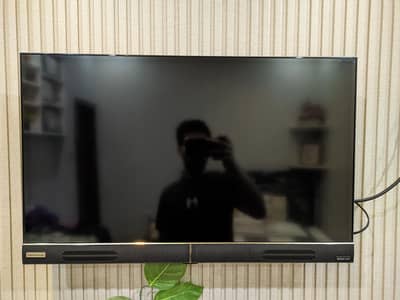 Changhong Ruba 32" Smart Android TV