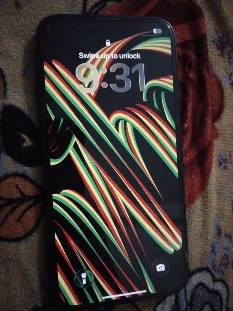 Apple iPhone 13 1