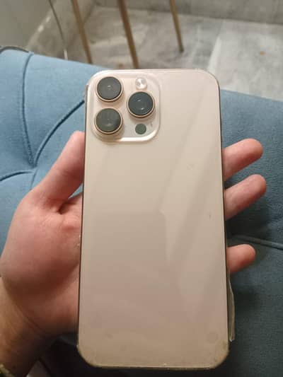 Apple iPhone 16 Pro Max