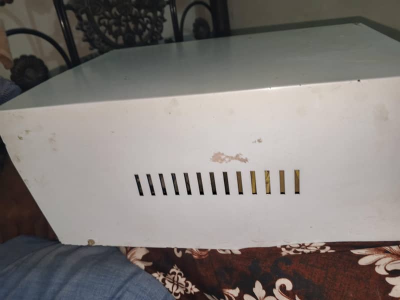 ups single battery 4