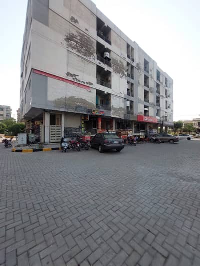 900 Square Feet Flat In Islamabad Is Available For sale