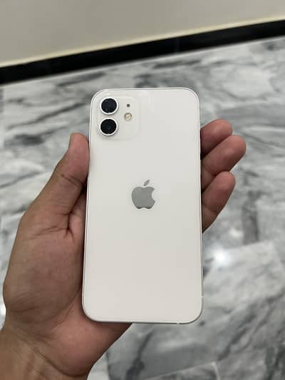 Apple iPhone 12