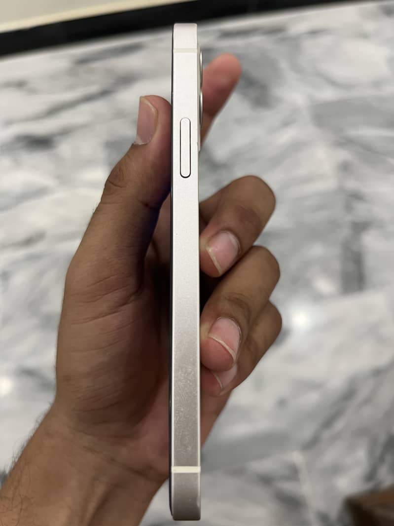 Apple iPhone 12 2