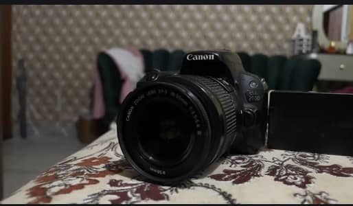 Canon 200D DSLR with Complete Kit |