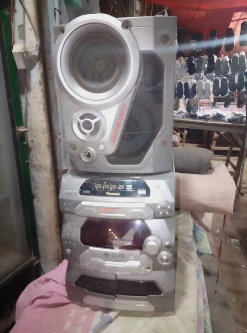 speaker 0