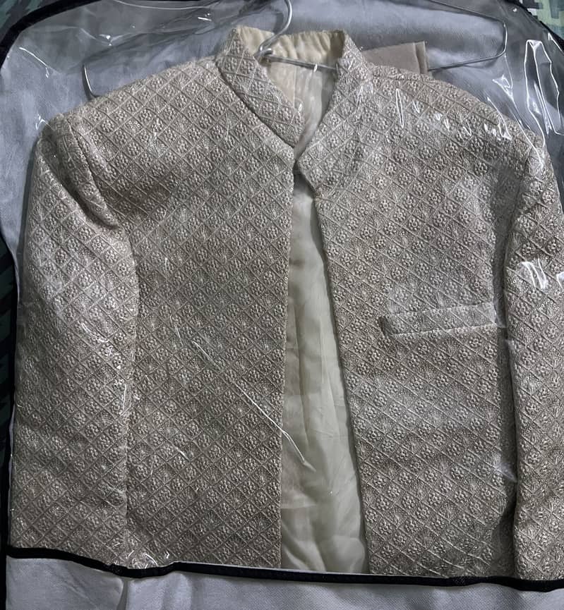 Eastern suit 0