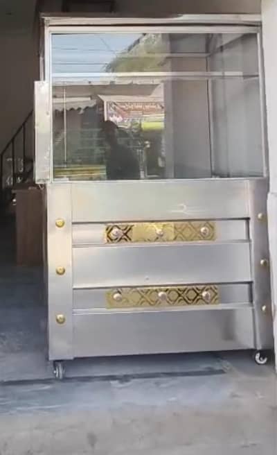 shawarma & burger counter
