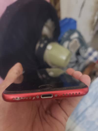 Apple iPhone SE