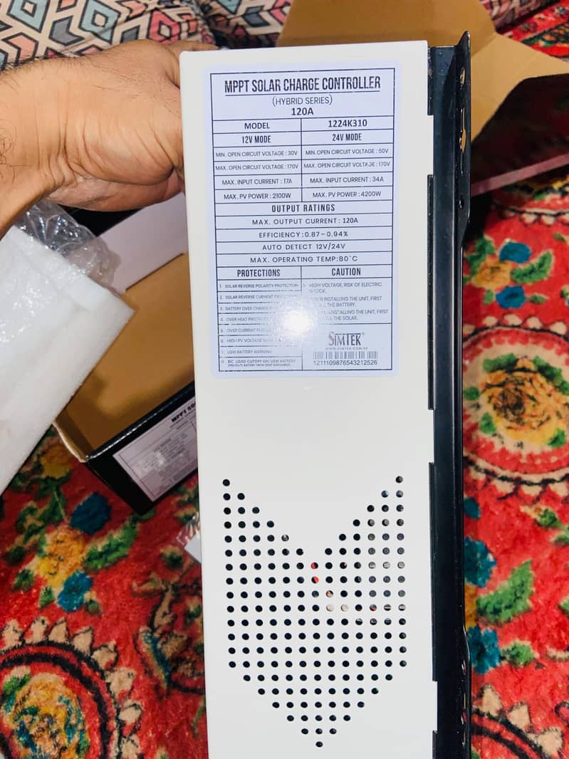 Simtek MPPT 100amp 1