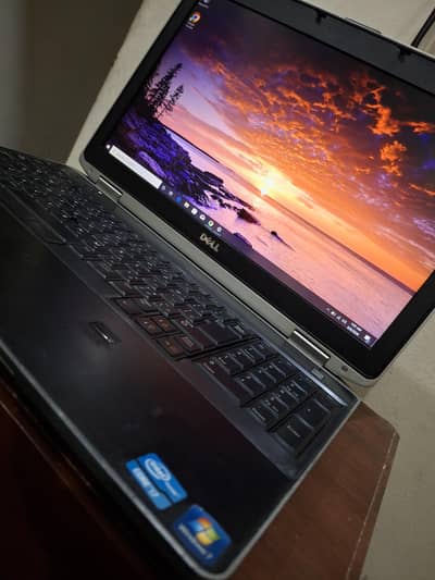 Dell i7 Laptop | 8GB RAM | 128GB SSD | Windows 10