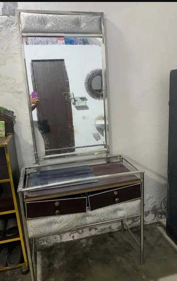 dressing and side table 1