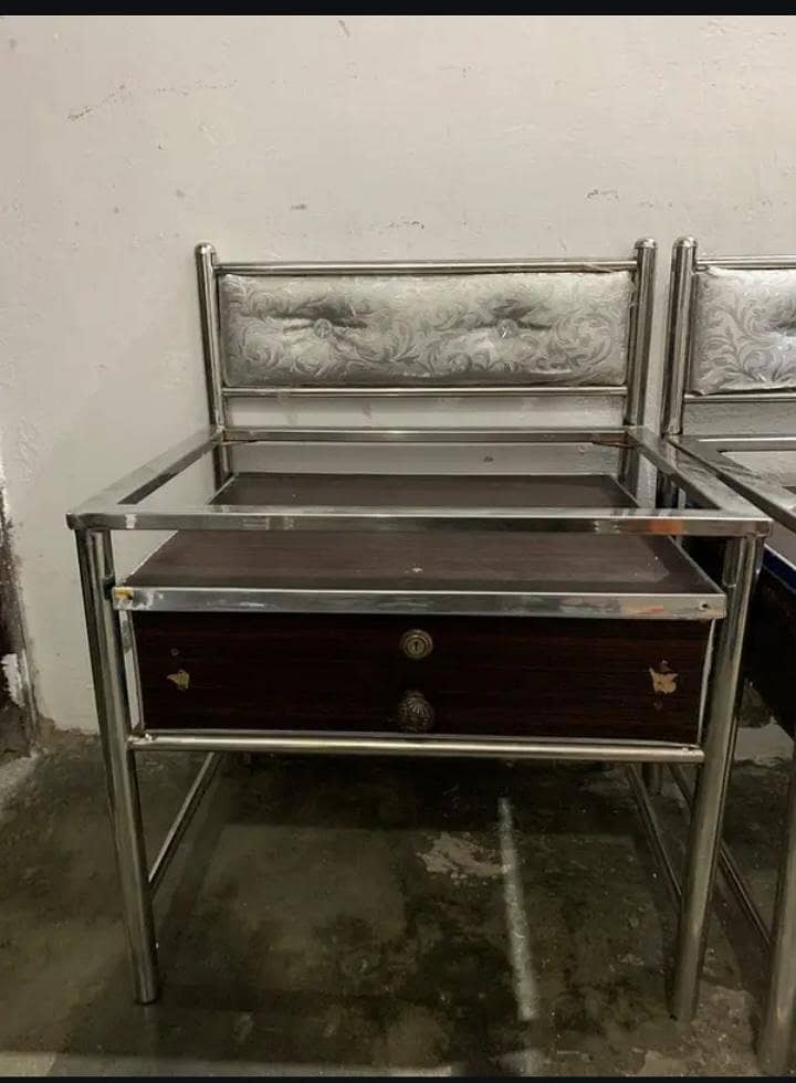 dressing and side table 3