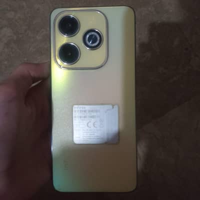 Infinix Hot 40i 128gb ROM 8+8 Ram. With Box