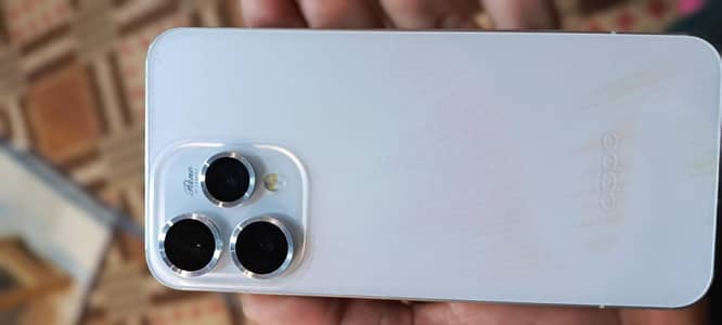 OPPO Reno 15