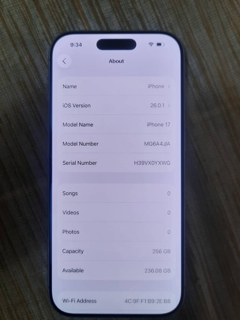 Apple iPhone 17 2