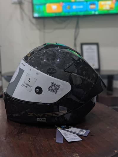 brand-new SVEEP M8 Carbon Fiber helmet