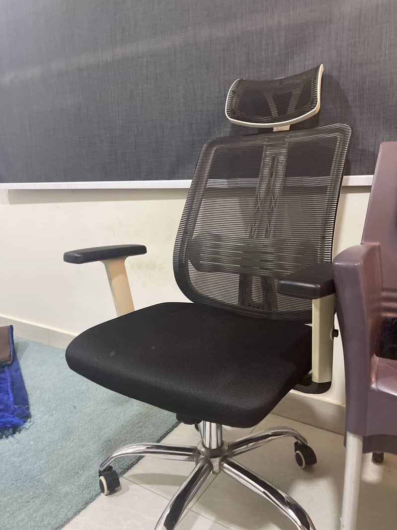Computer chair 1
