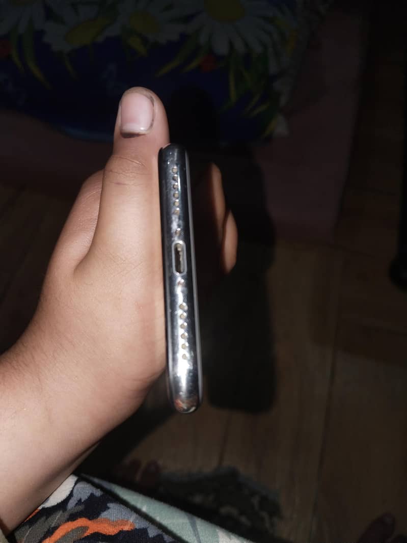 Apple iPhone X 2