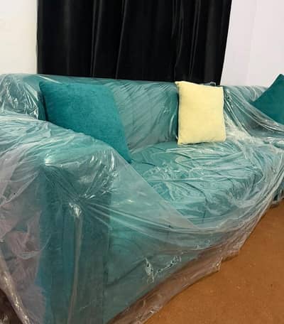 6 seater sofa set with Table and Cusions (03709572012)