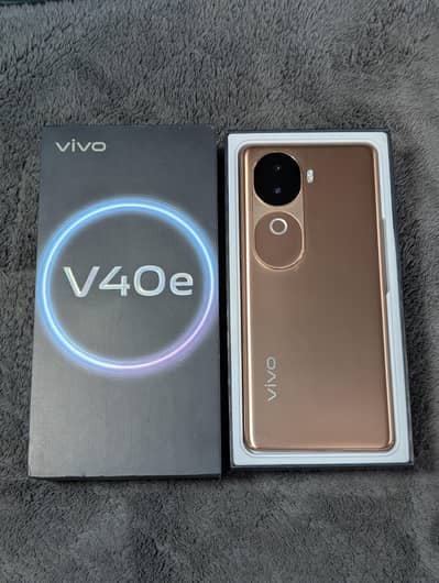Vivo V40e (8/256)
