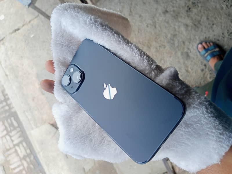 Apple iPhone 14 10