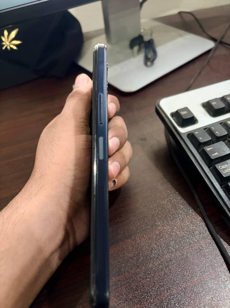 Infinix Note 12 5
