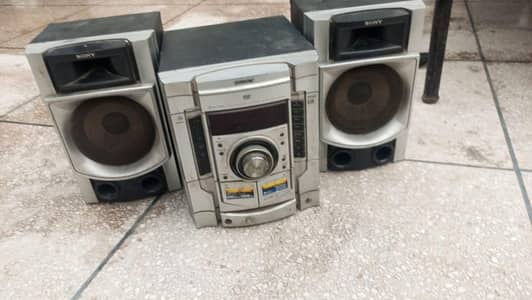 sony speakers.