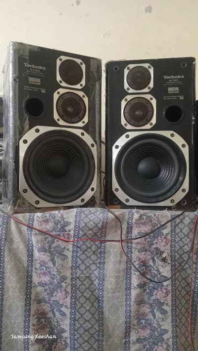 ​Technics SB-CD650 3-Way Speakers -