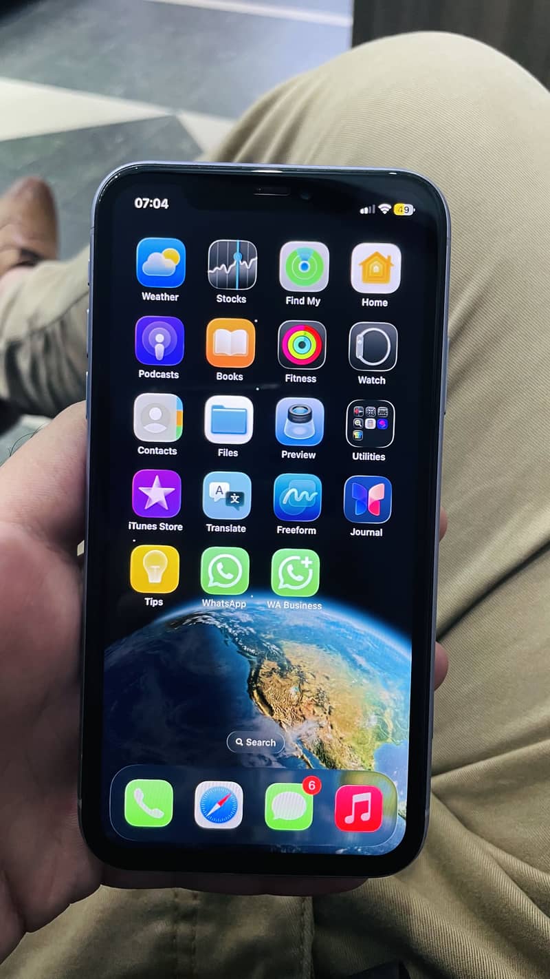 iPhone 11 5
