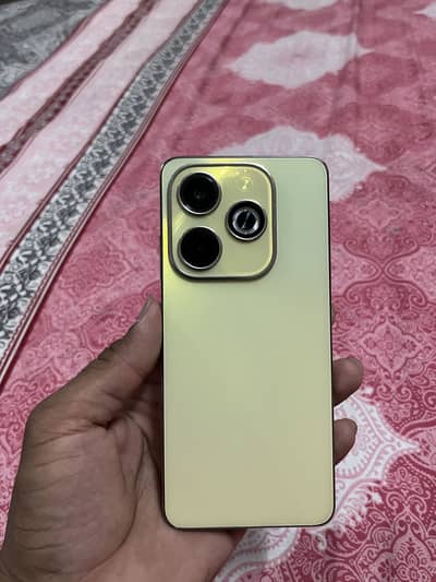 Infinix Hot 40i with box 4+4gb ram 128gb storage