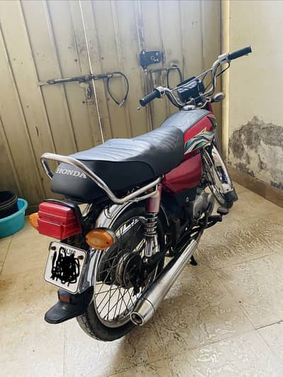 PAK HERO 70cc FOR SALE BIKE ONLY CaLL : 03114490856