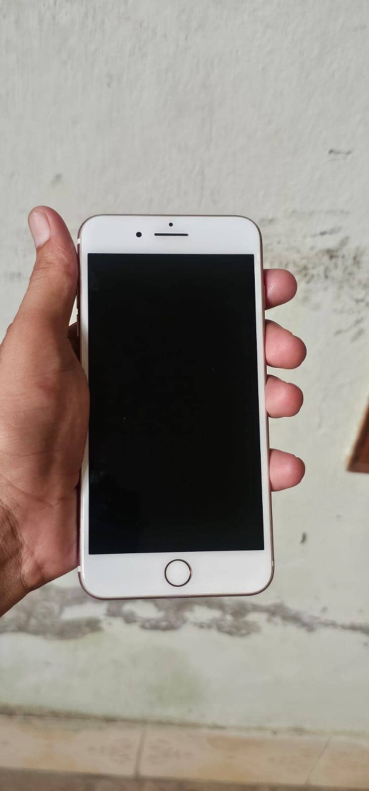Apple iPhone 7 Plus 0