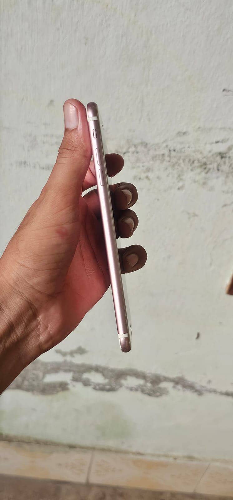 Apple iPhone 7 Plus 2