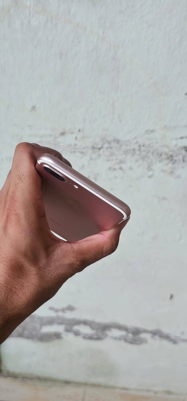Apple iPhone 7 Plus 5