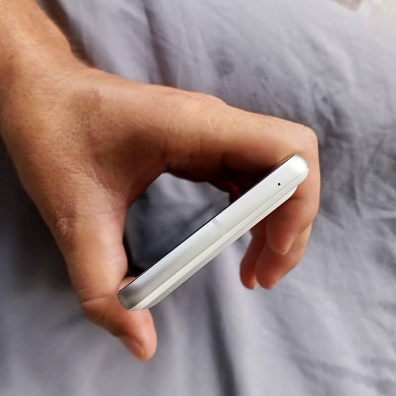 Google Pixel 7 5