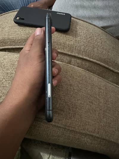 Apple iPhone XR