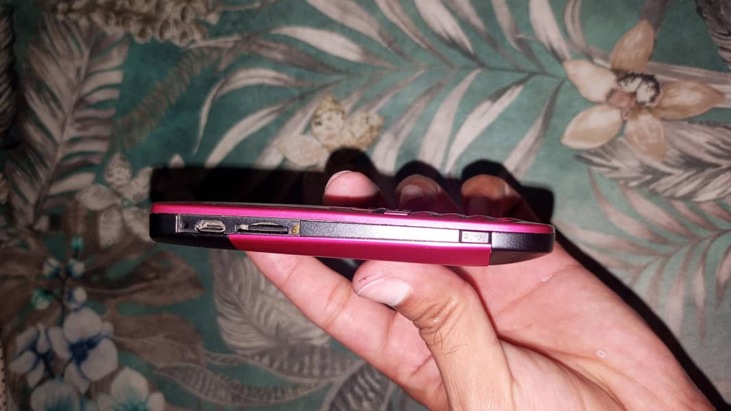 Nokia C3 4