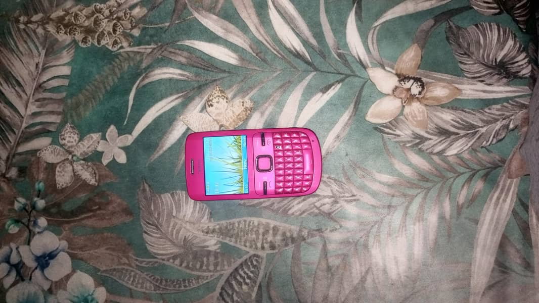 Nokia C3 6