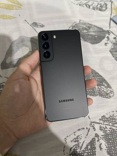 Samsung Mobile S22