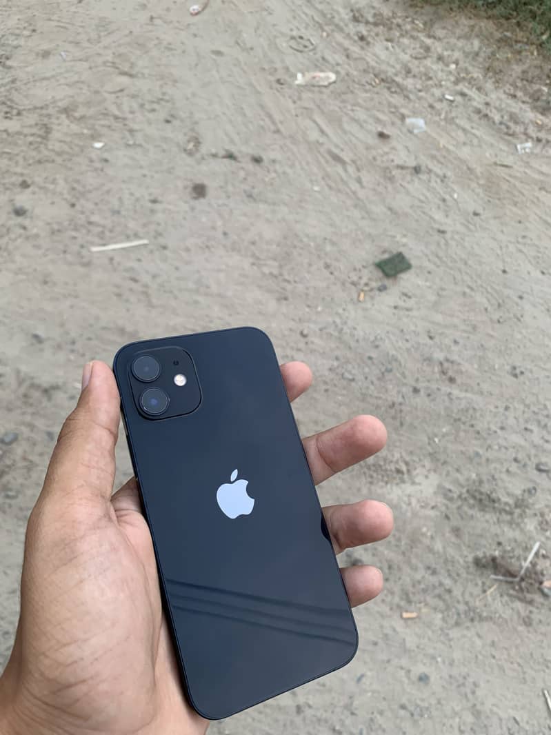 Apple iPhone 12 5