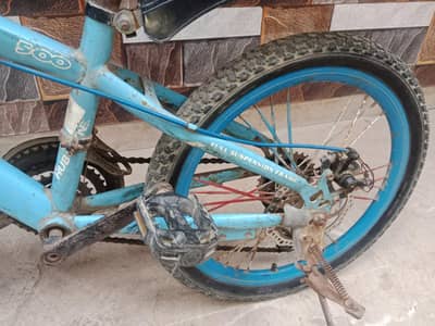 hay im selling my Baycical all ok