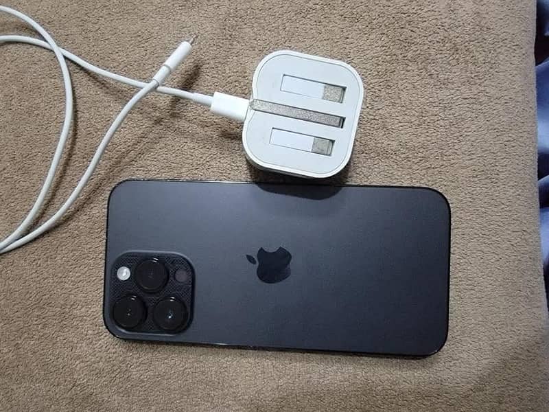 Apple iPhone 14 Pro 0