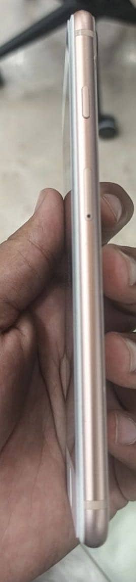 Apple iPhone 8plus 2