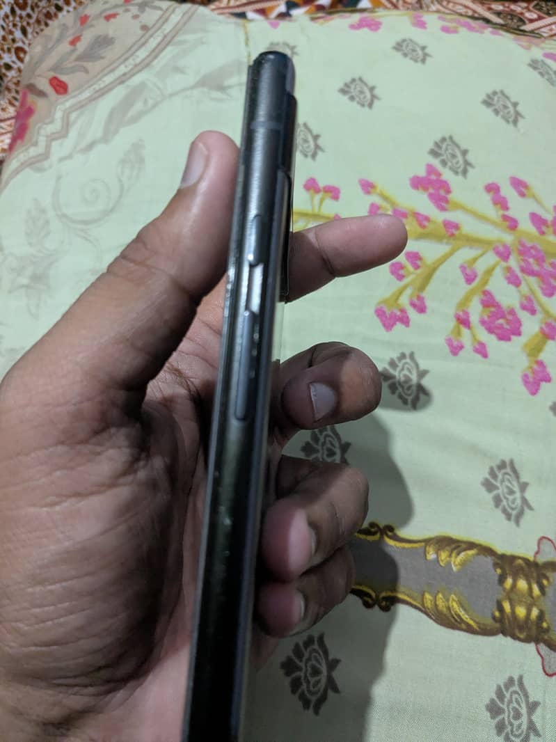 Google Pixel 6a 3
