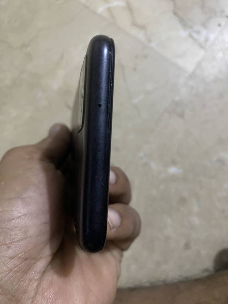 Google Pixel 5 4