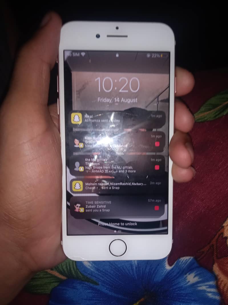 Apple iPhone 7 5